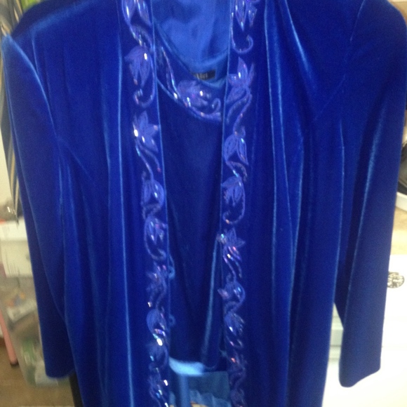 Jacket and Top - Picture 6 of 6